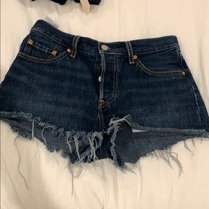 Levi’s shorts!